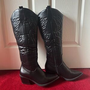 Miss Lola black cowgirl boots